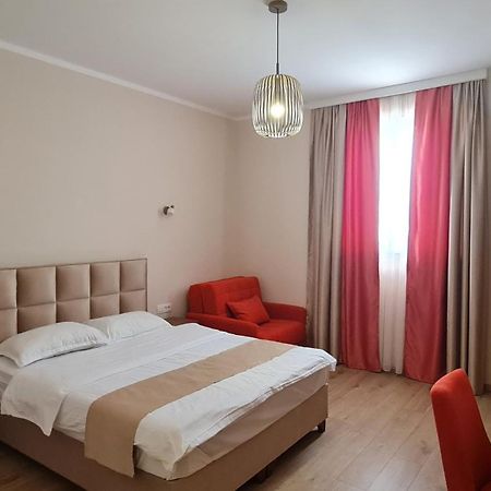Hotel Laguna Podgorica Exterior photo